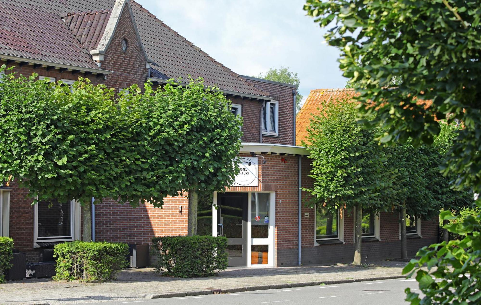 Hotel Bi-J Ons Lichtenvoorde Extérieur photo